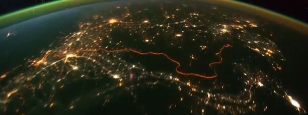 عکس مرز هند و پاکستان در شب از آسمان