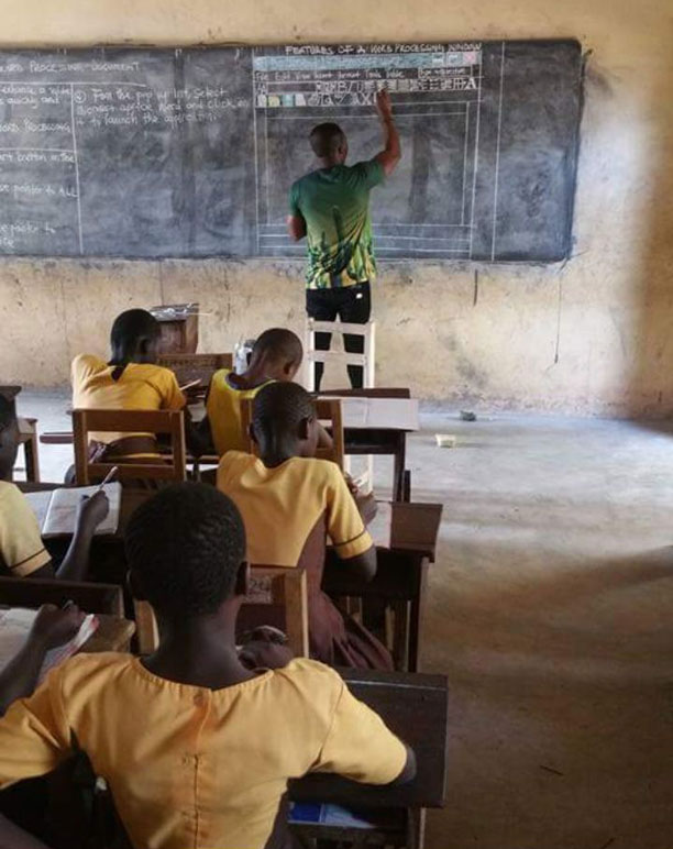 آموزش مایکروسافت ورد در غنا