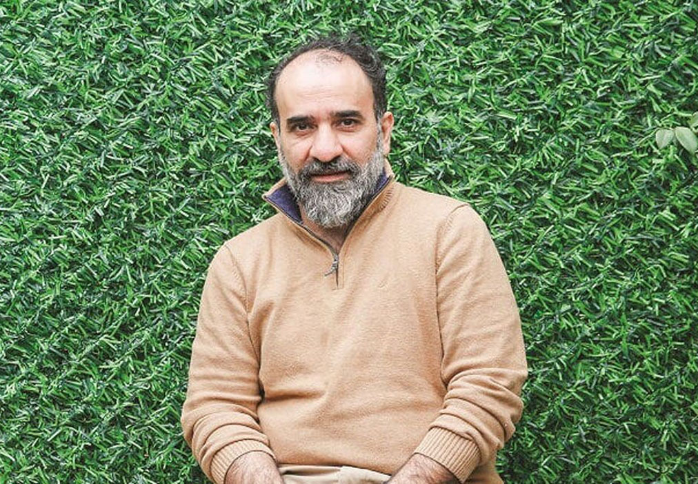 رضا امیرخانی